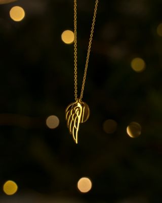 Krásné svátky! Děkujeme vám za vaši přízeň a důvěru. 🎄🤍 Jsme rádi, že můžeme být součástí vašich příběhů, kdy naše šperky...